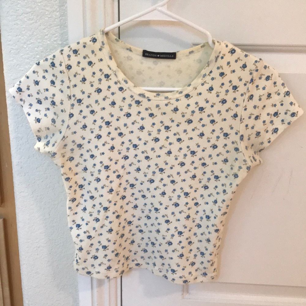 Brandy Melville Cream Floral Short-Sleeve Tee